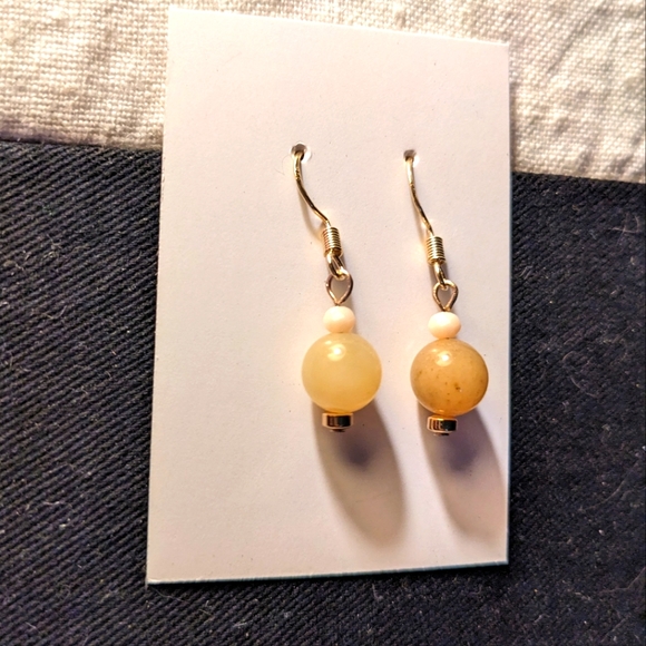 Handmade bead earrings - Picture 1 of 3